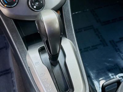2016 Chevrolet Sonic — photo 15 view