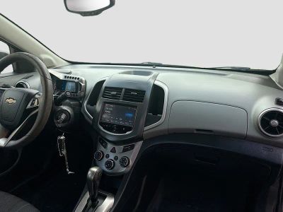 2016 Chevrolet Sonic — photo 31 view