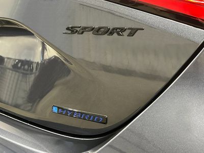 2026 Honda Civic Hatchback Hybrid - Photo 10