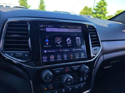 2021 Jeep Grand Cherokee — photo 21 view