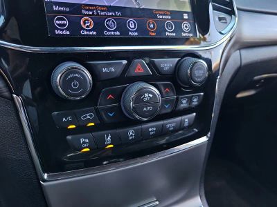 2021 Jeep Grand Cherokee — photo 24 view