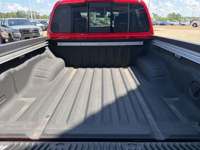 2025 Nissan Frontier - Photo 20