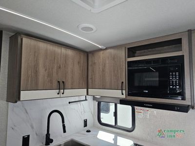 2024 Grand Design Imagine - Photo 23