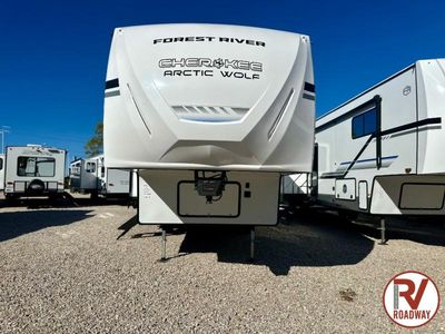 2025 Cherokee Arctic Wolf 27SGS - Photo 1