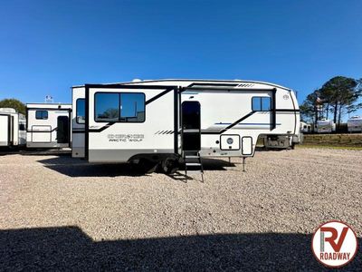 2025 Cherokee Arctic Wolf 27SGS - Photo 4