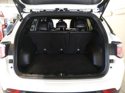 2023 Jeep Compass - Photo 11