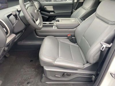 2025 Ford Expedition - Photo 13