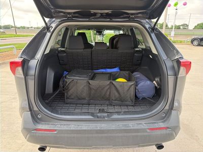 2024 Toyota RAV4 - Photo 9