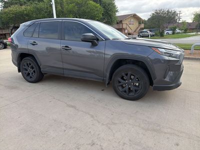 2024 Toyota RAV4 - Photo 14