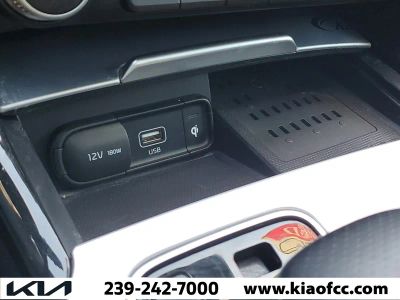 2023 Kia Stinger — photo 28 view