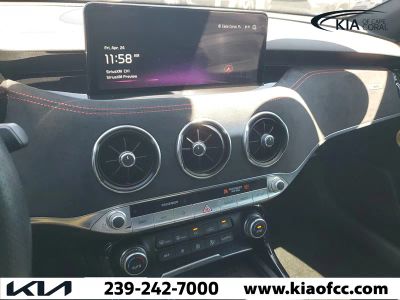 2023 Kia Stinger — photo 25 view