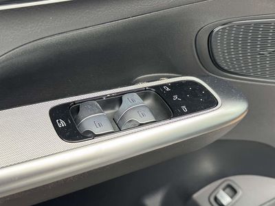 2026 Mercedes-Benz GLC - Photo 18