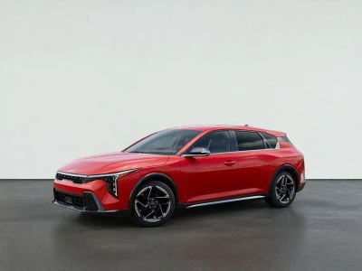 2026 Kia K4 HATCHBACK — rear three-quarter view