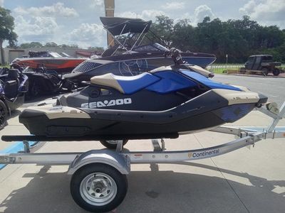 2025 Sea-Doo Spark Trixx for 1 Rotax 900 ACE - 90 iBR - Photo 11
