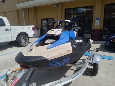 2025 Sea-Doo Spark Trixx for 1 Rotax 900 ACE - 90 iBR - Photo 5