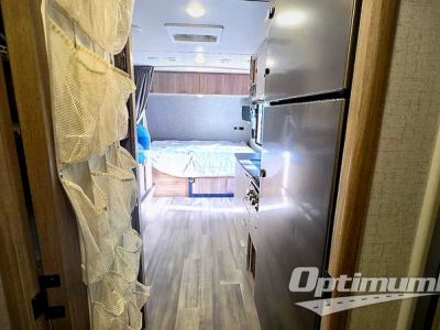 2021 Winnebago Micro Minnie — photo 11 view