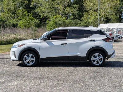 2024 Nissan Kicks - Photo 2