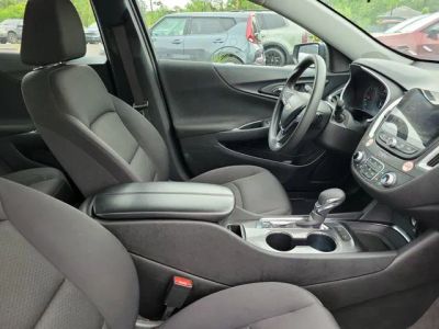 2024 Chevrolet Malibu — photo 34 view