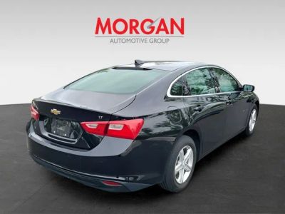 2024 Chevrolet Malibu — side profile view