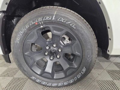 2026 Ram 1500 — photo 8 view