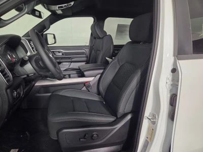 2026 Ram 1500 — photo 10 view