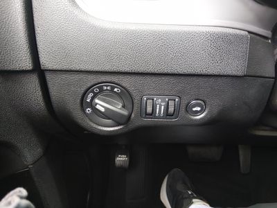 2023 Dodge Charger - Photo 13