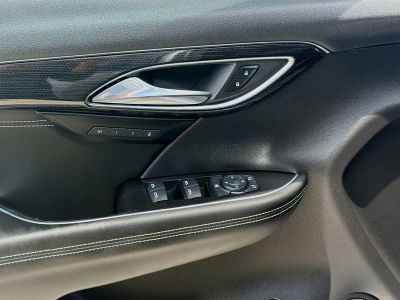 2021 Buick Envision — photo 16 view