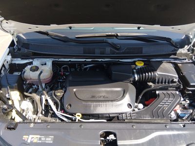 2023 Chrysler Voyager — photo 9 view