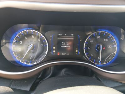 2023 Chrysler Voyager — photo 14 view