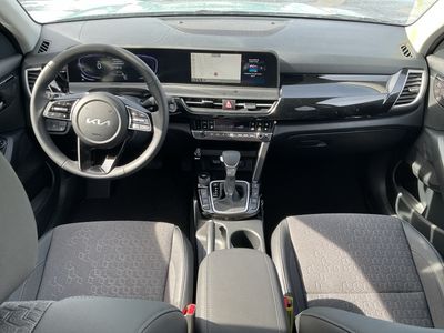 2026 Kia Seltos — photo 12 view