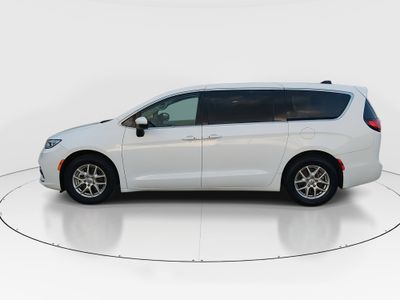 2023 Chrysler Pacifica — interior view