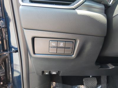 2025 Mazda CX-5 - Photo 13