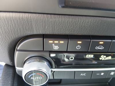 2025 Mazda CX-5 - Photo 17
