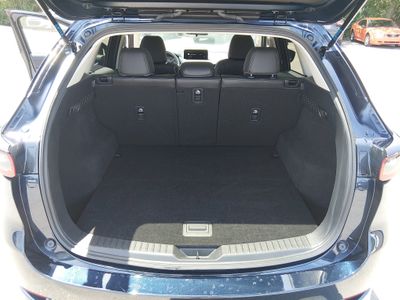 2025 Mazda CX-5 - Photo 11