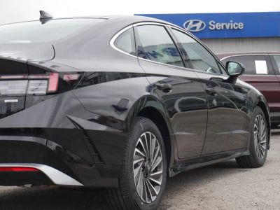 2026 Hyundai Sonata Hybrid - Photo 17