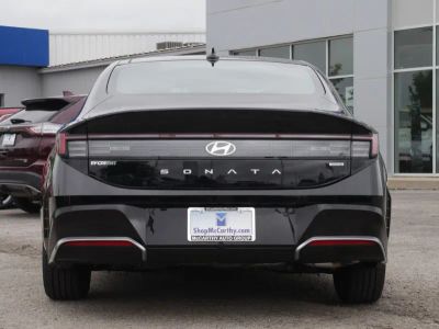 2026 Hyundai Sonata Hybrid - Photo 14