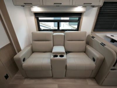 2027 Entegra ODYSSEY — photo 20 view