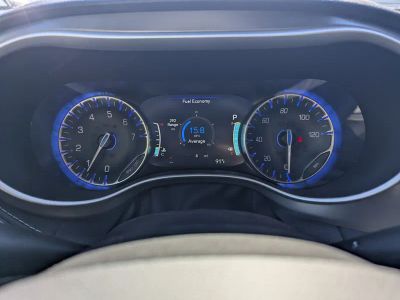 2026 Chrysler Pacifica — photo 20 view