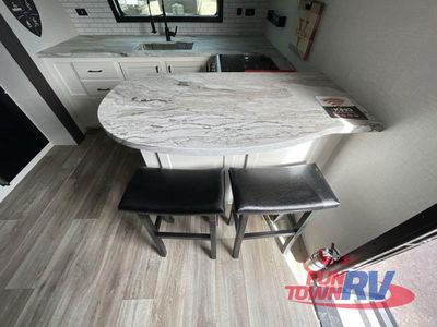 2025 Venture RV Stratus - Photo 22