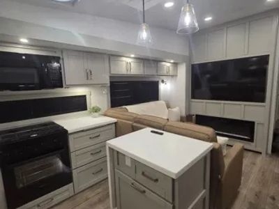2026 Brinkley RV Model Z - Photo 8