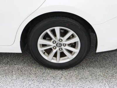 2025 Toyota Camry FWD - Photo 10