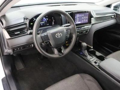 2025 Toyota Camry FWD - Photo 13