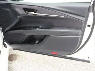 2025 Toyota Camry FWD - Photo 34