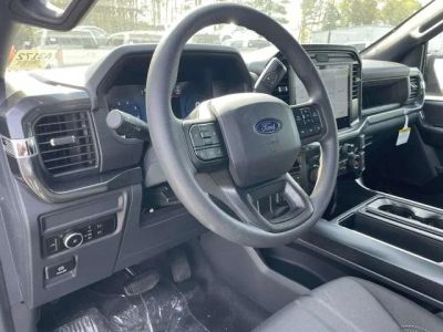 2026 Ford F-150 — photo 16 view