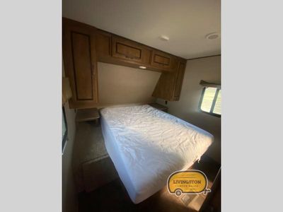 2018 CrossRoads RV Zinger - Photo 17