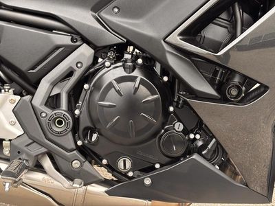 2026 Kawasaki Ninja 650 - Photo 18