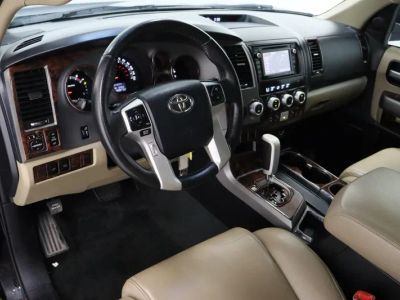 2014 Toyota Sequoia RWD - Photo 13