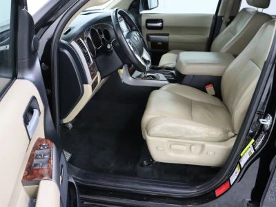 2014 Toyota Sequoia RWD - Photo 14