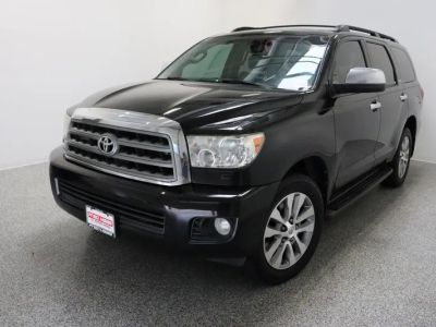 2014 Toyota Sequoia RWD - Photo 2