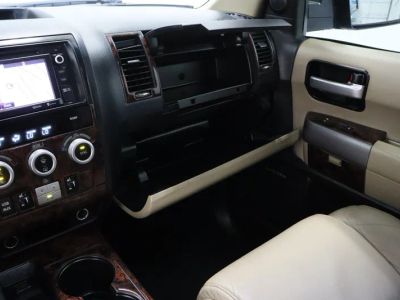 2014 Toyota Sequoia RWD - Photo 24